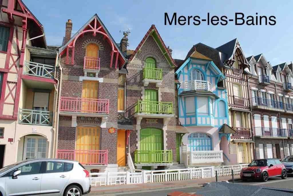 Appartement Avec Cour A 50M De La Plage Мер-ле-Бен Экстерьер фото
